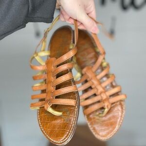 Sam Edelman size 9.5 gladiator sandal